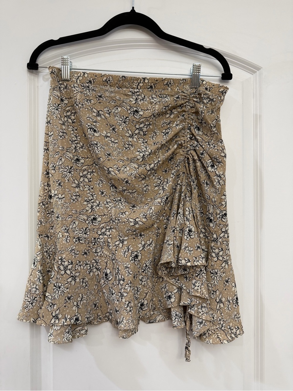 Max Studio Beige Floral Ruffle Skirt